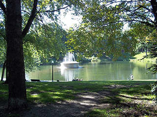 La Fontaine Park